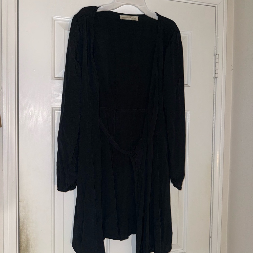 Abercrombie & Fitch Classic Black Top